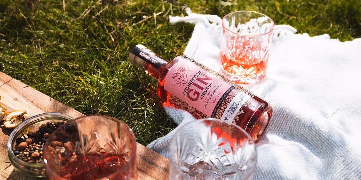 MG Pink Gin