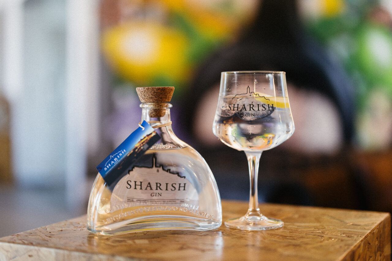 Sharish Gin